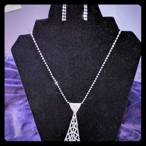 Bling Tie Necklace & Earrings set